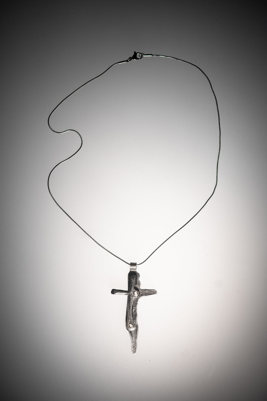 ARCHEOLOGIST | Cruz Necklace