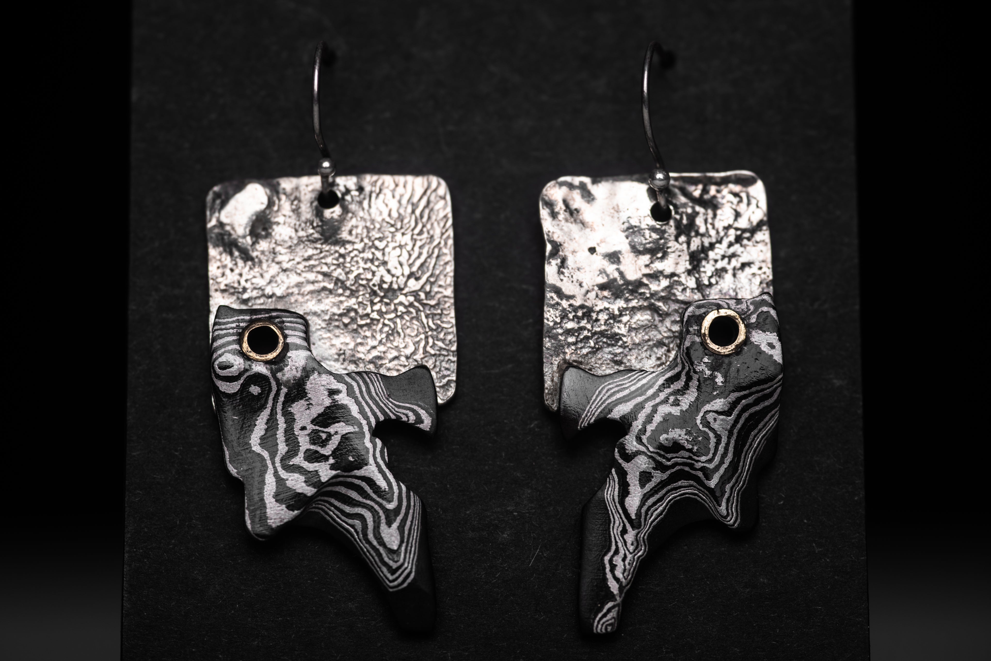 Tarawangsa Dangle Earrings