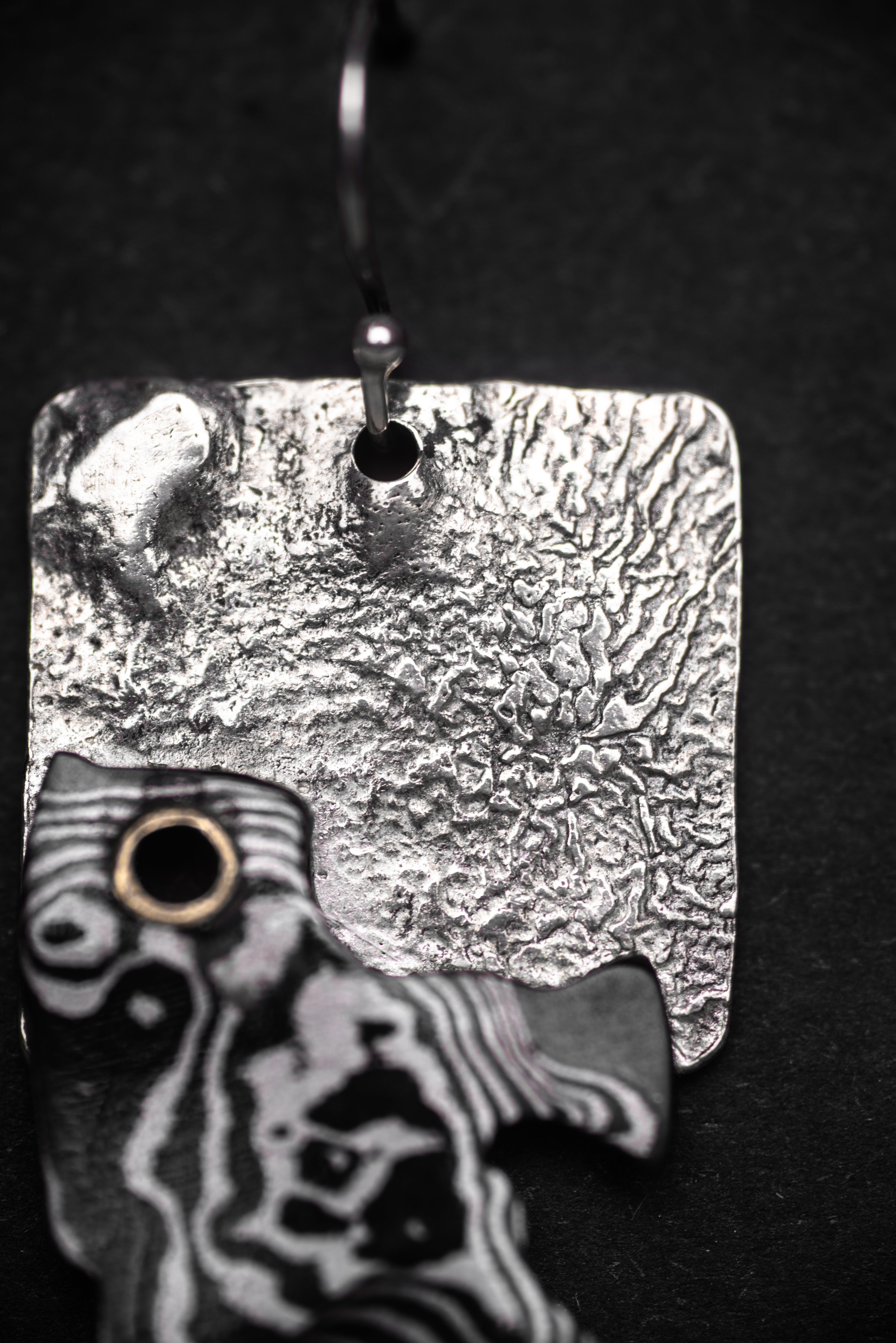 Tarawangsa Dangle Earrings