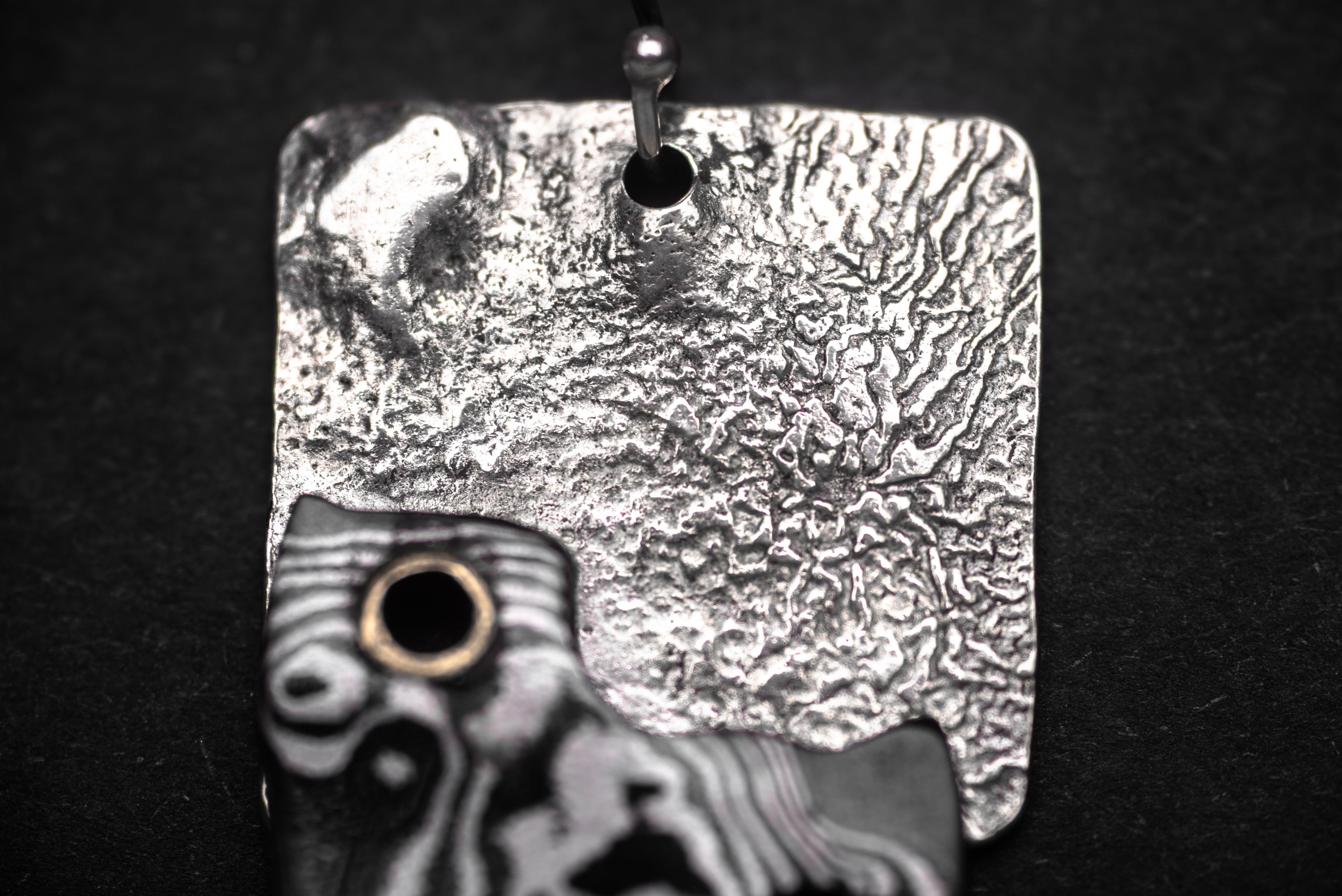 Tarawangsa Dangle Earrings