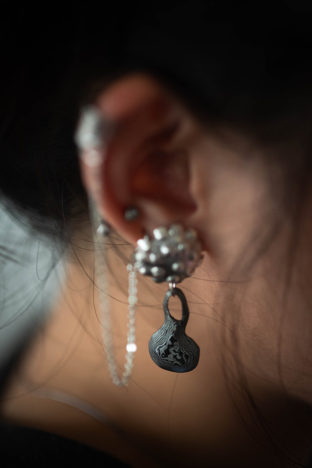 Duri-Duri Single Stud Earring (not for a pair)