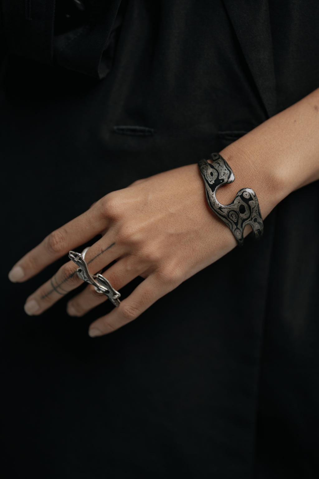 BANYU | Banyu Premium Bangle